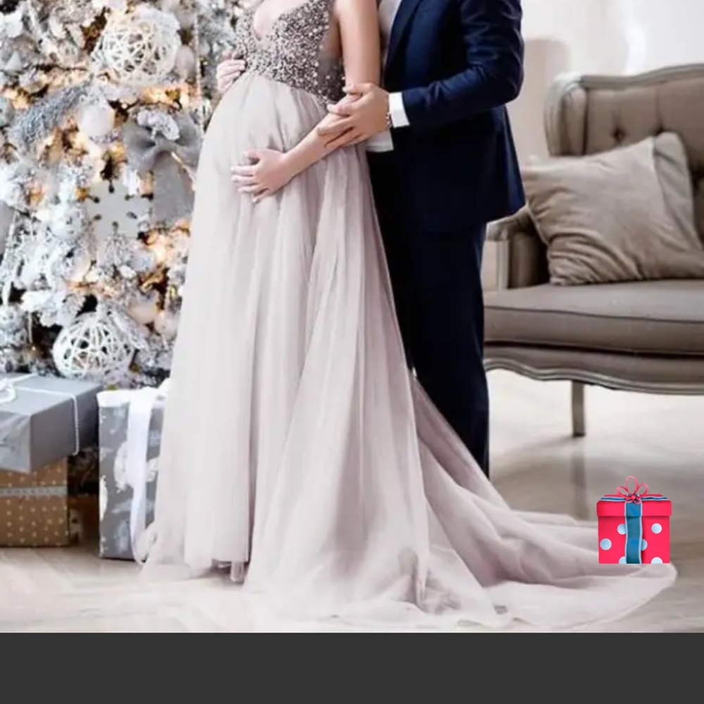 Maternity Grey Sequin Mesh V-Neck Sleeveless Photoshoot Dress